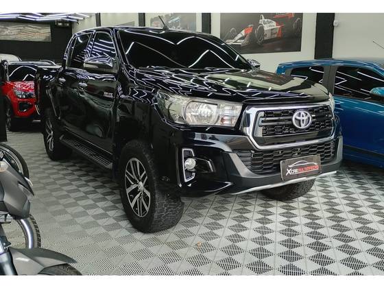 TOYOTA HILUX 2.8 SRV 4X4 CD 16V DIESEL 4P AUTOMÁTICO